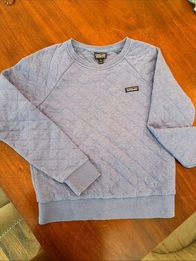 Patagonia womens Quilted Crewneck Sweatshirt - Light Blue